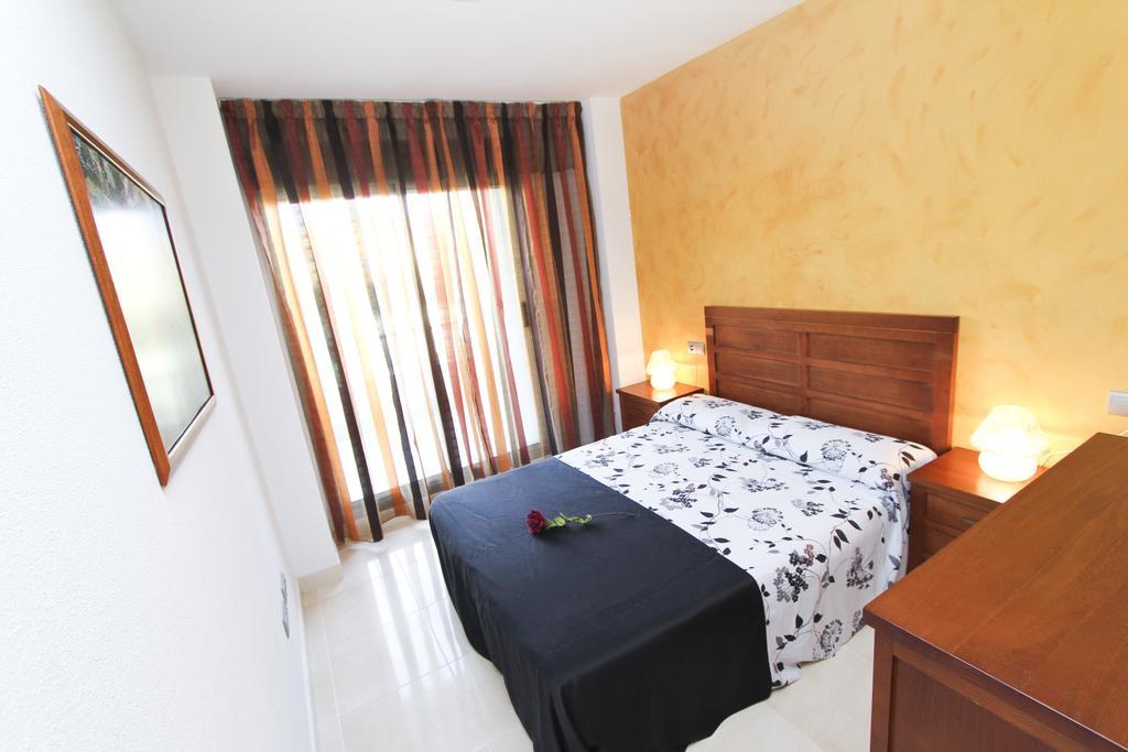 J Tramuntana Planet Costa Dorada Apartment Salou Room photo