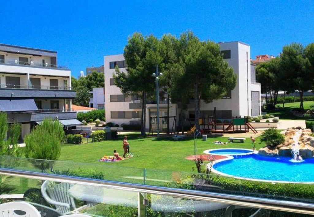 J Tramuntana Planet Costa Dorada Apartment Salou Exterior photo